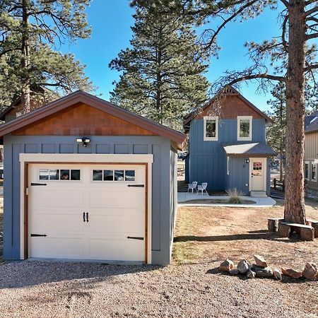 Black Bear Cabin With Hot Tub Уудланд Парк Екстериор снимка