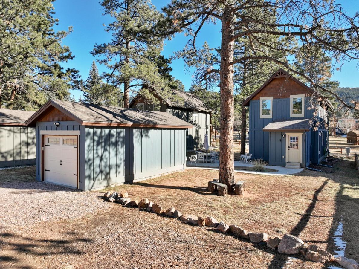 Black Bear Cabin With Hot Tub Уудланд Парк Екстериор снимка